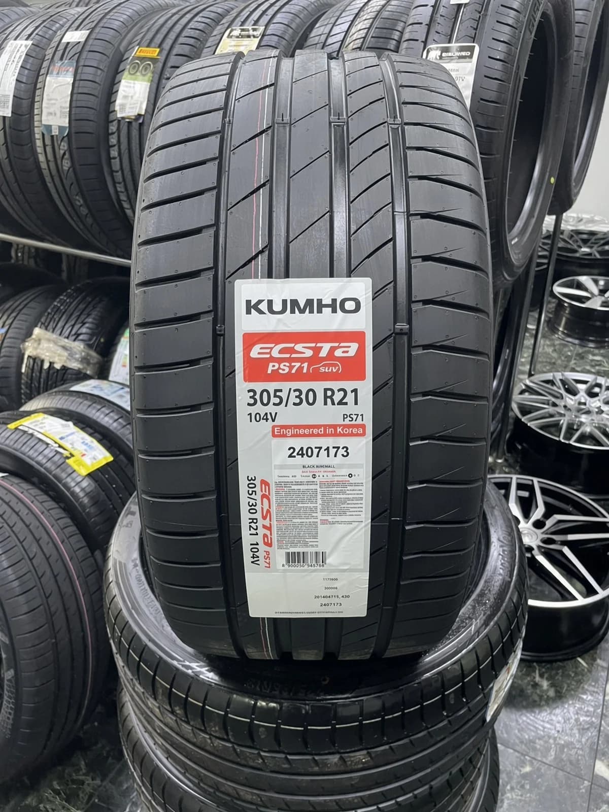 Kumho Ecsta PS71 305/30 R21 104V