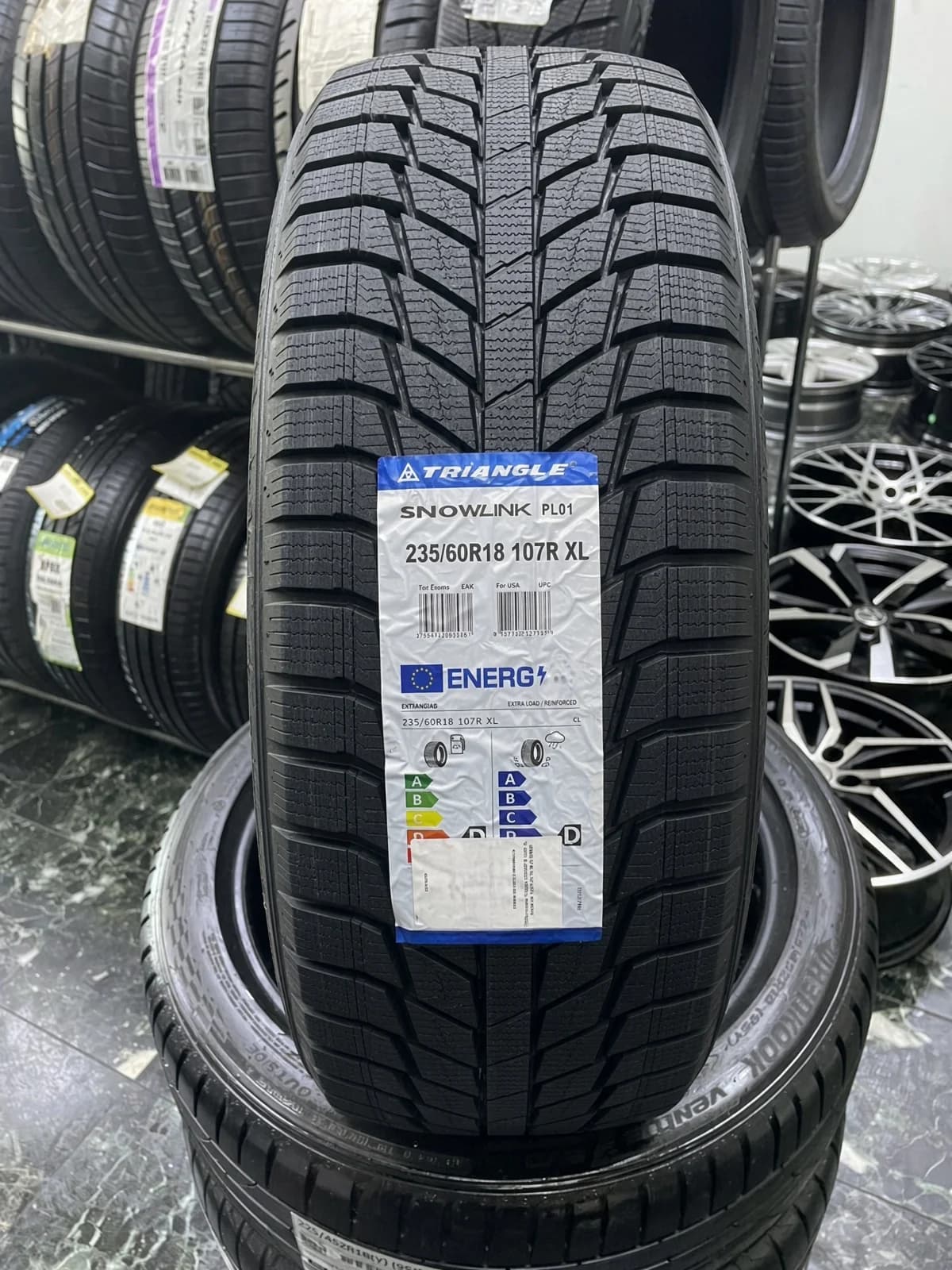 Triangle PL01 235/60 R18 107R XL