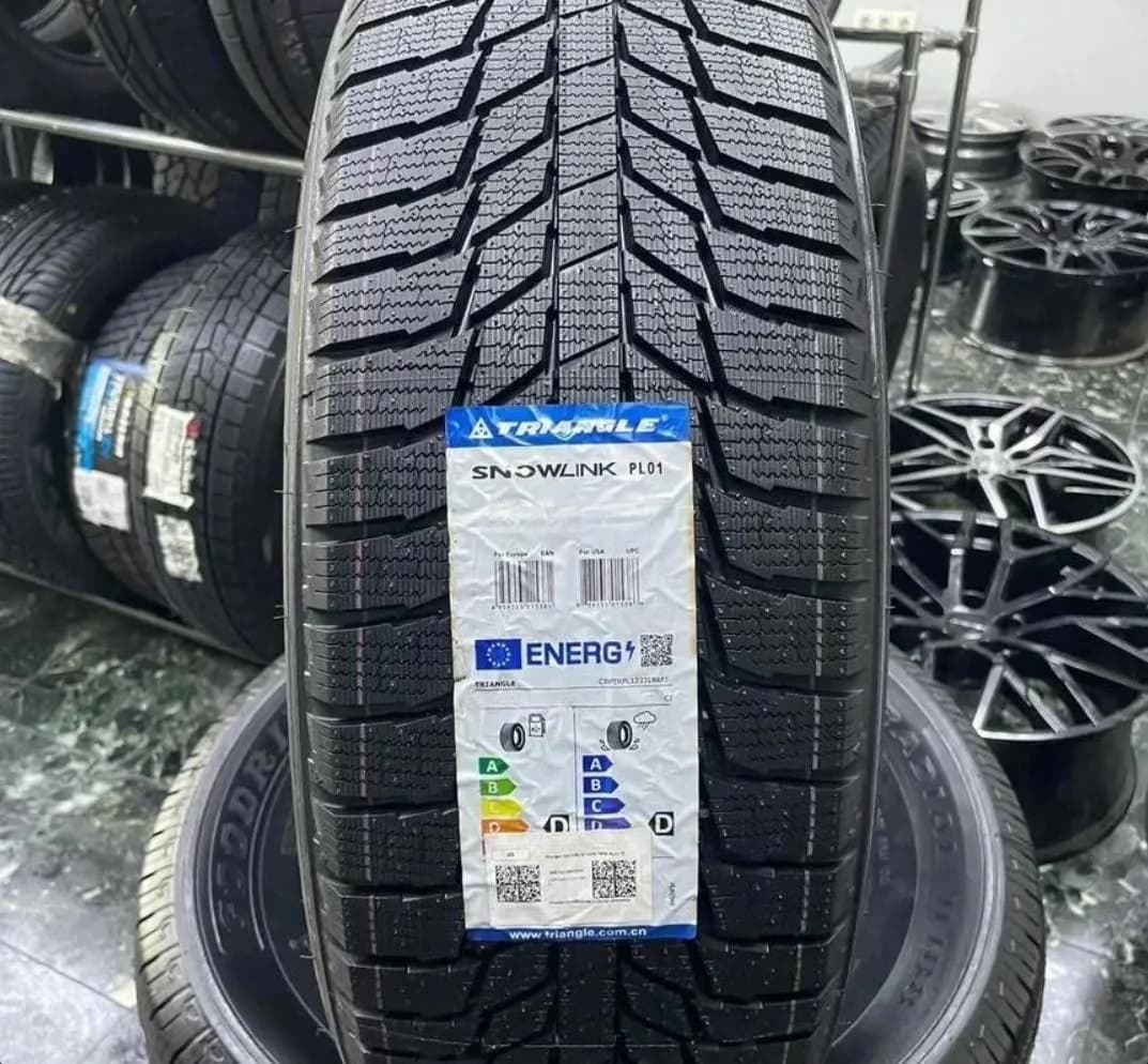 Triangle PL01 235/50 R17 100V