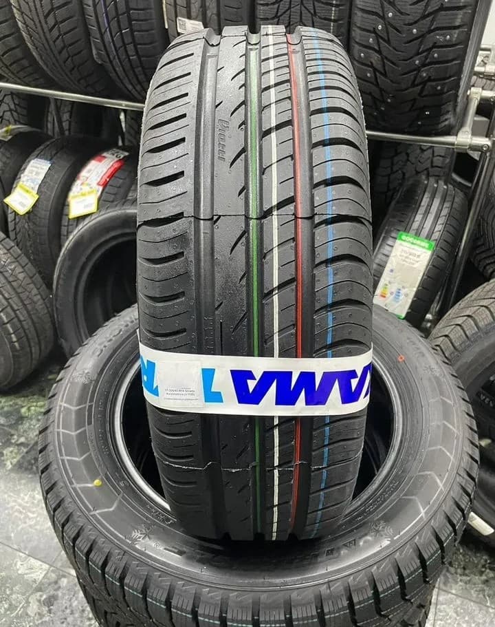 Viatti Strada Asimmetrico V-130 205/60 R16 92V