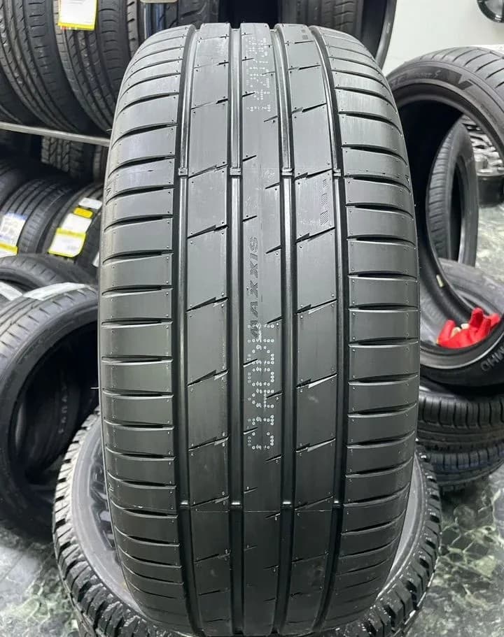 Maxxis Victra Sport VS6 SUV 225/55 R19 99Y