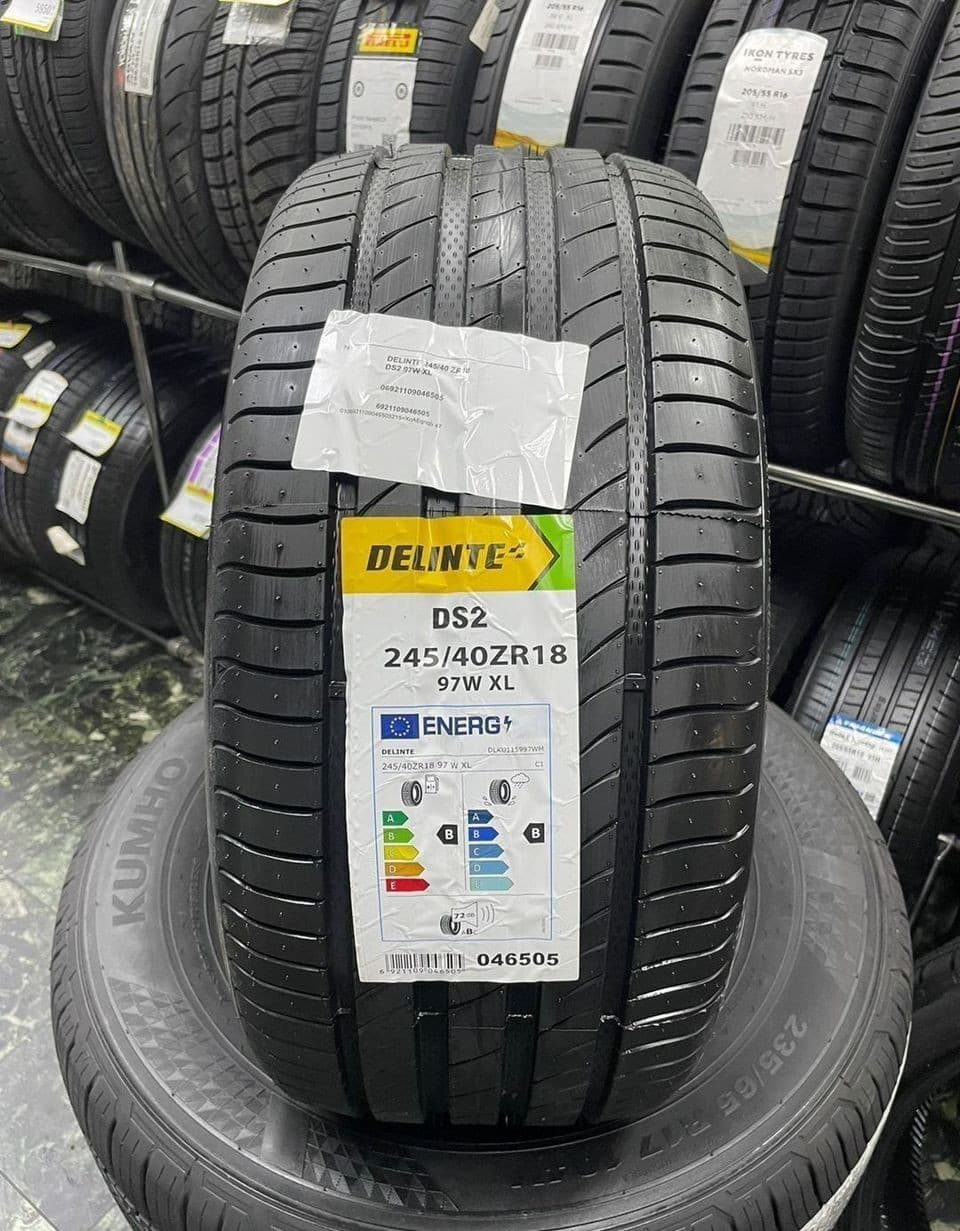 Delinte DS2 245/40 R18 97W XL