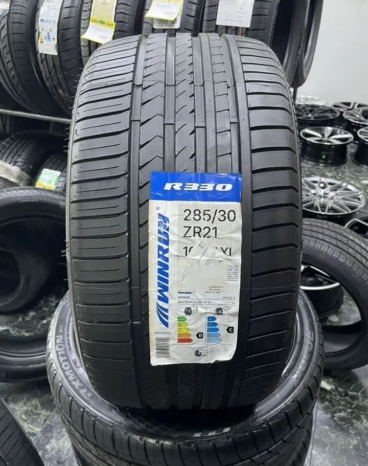 Winrun R330 285/30 R21 100W XL